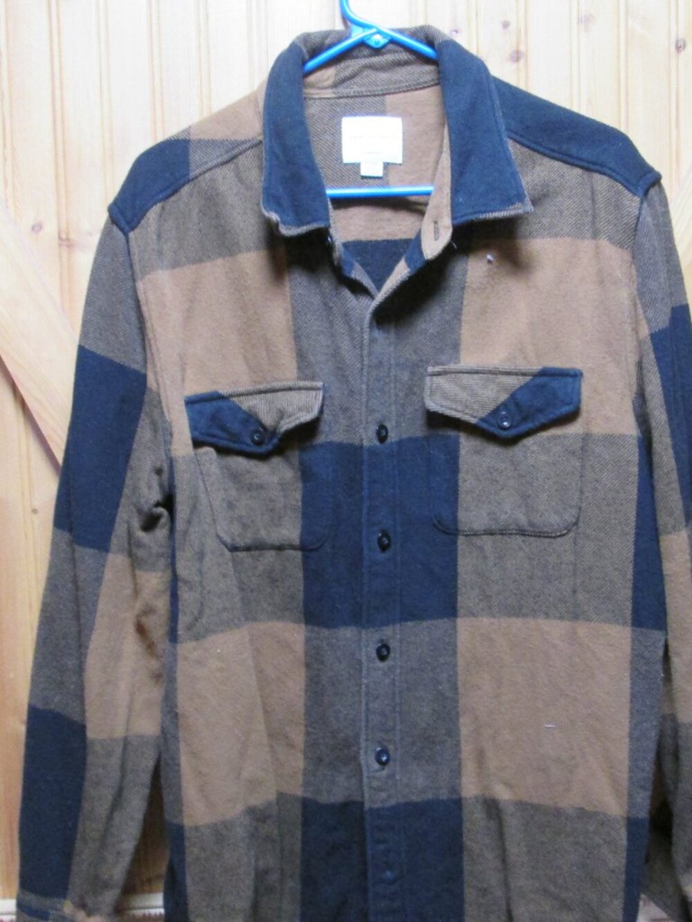 american  Eagle mens brown black checker thick flannel xl